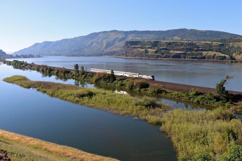 Columbia River Gorge.jpg