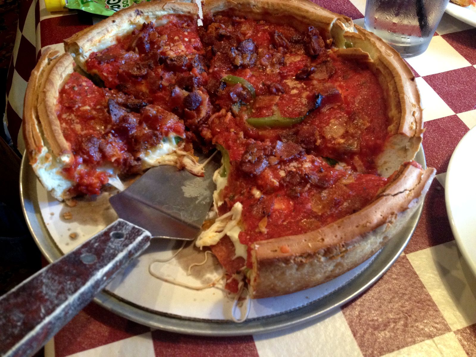 best-deep-dish-pizza-in-chicago-2927625716.jpg