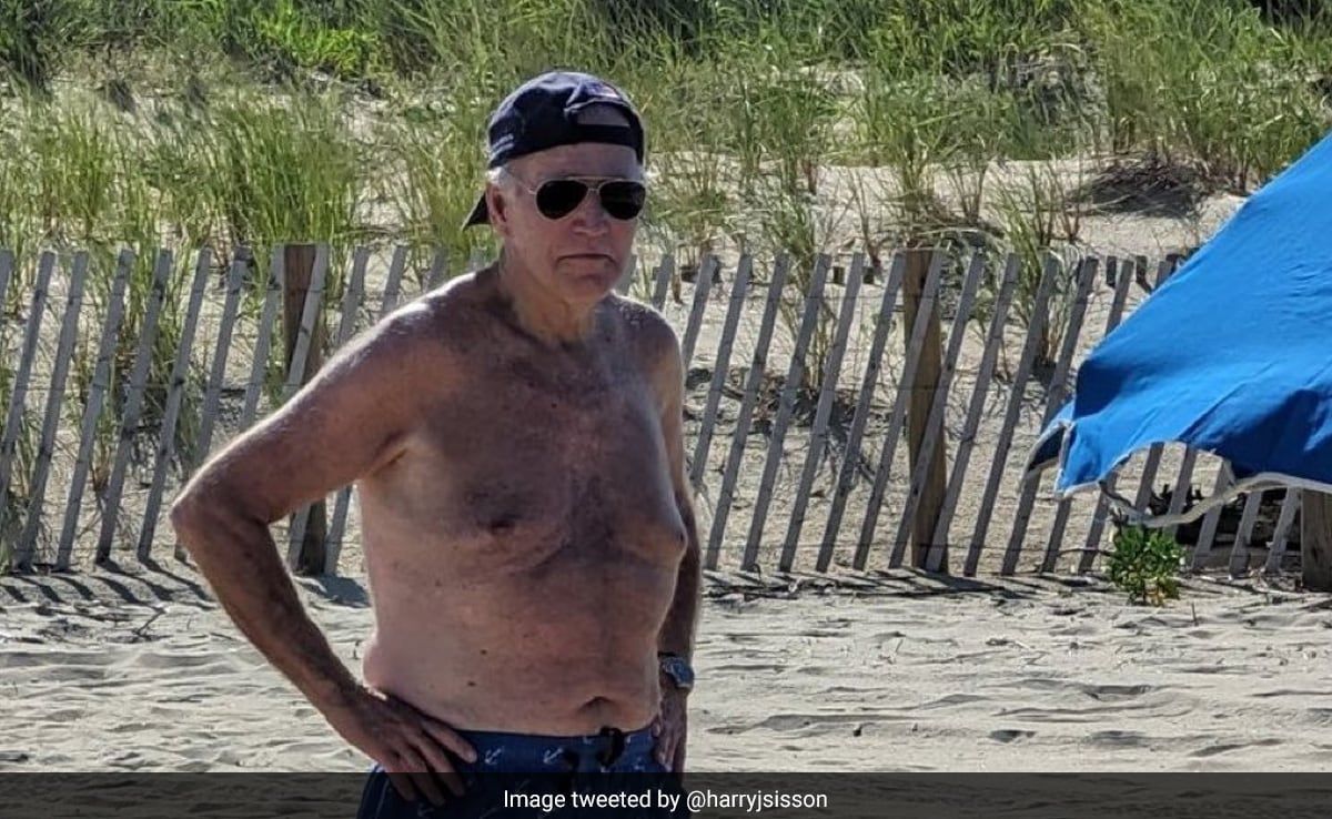 gpkphs8g_joe-biden-beach-_625x300_01_August_23-1685945598.jpg