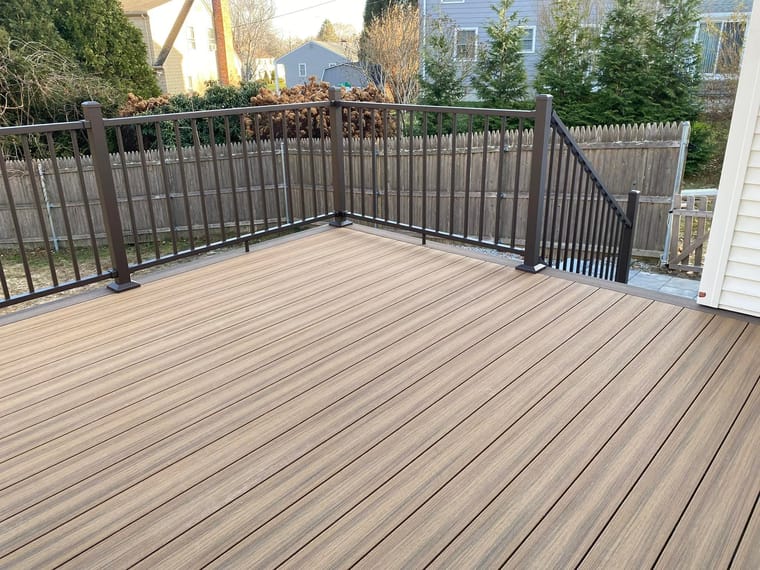 deck 2.jpg
